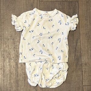 Cat & Jack white and Blue Floral Set